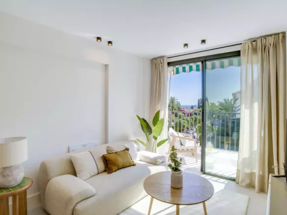 1-bedroom Apartment In Marbella, Spain (55 M²)
