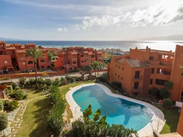 2-bedroom Apartment In Estepona, Spain (90 M²)