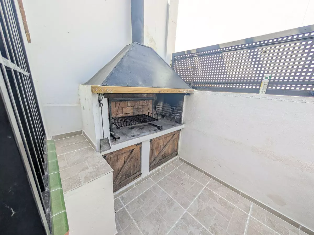 3-bedroom Town House In Mijas, Spain (153 M²)