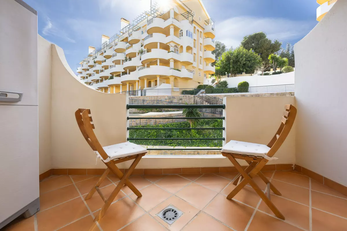 2-bedroom Apartment In Marbella, Spain (83 M²)