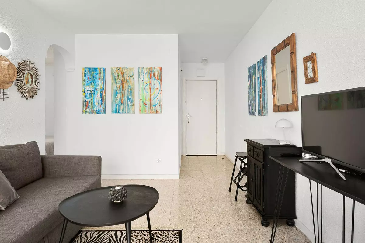 2-bedroom Apartment In Marbella, Spain (90 M²)