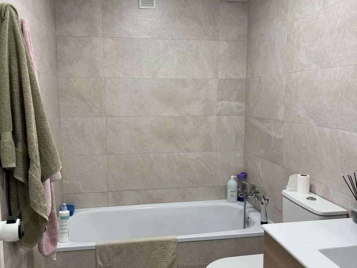 2-bedroom Apartment In Benalmádena, Spain (79 M²)