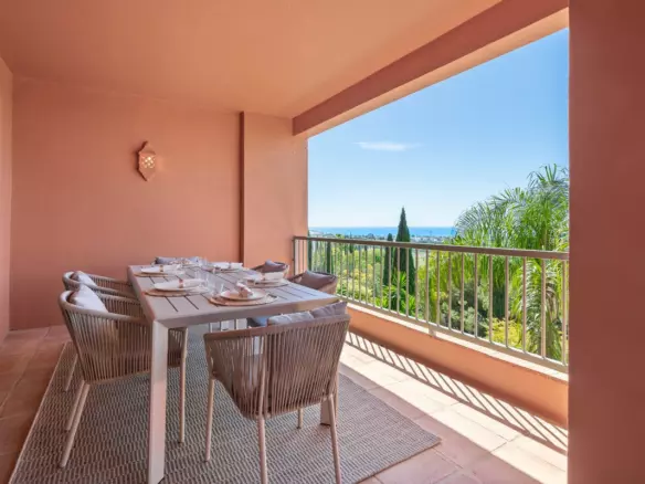 2-bedroom Apartment In Benahavis, Spain (140 M²)