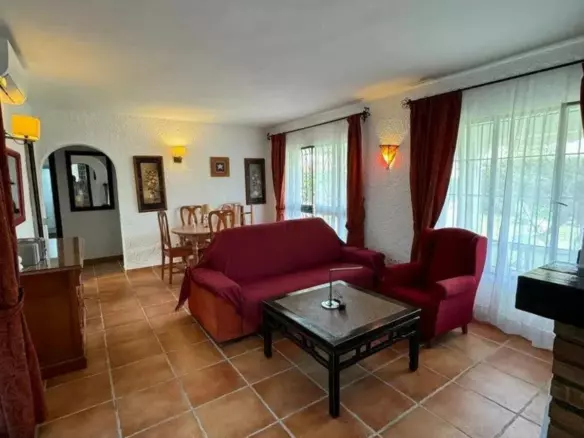 3-bedroom Villa In Estepona, Spain (100 M²)