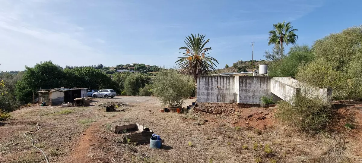 2-bedroom Villa In Estepona, Spain (120 M²)
