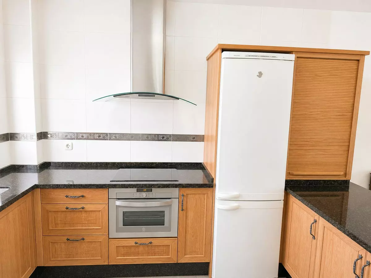 2-bedroom Apartment In Málaga, Spain (119 M²)