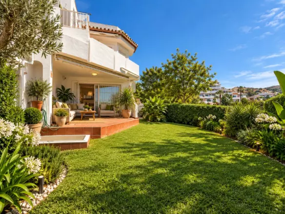 3-bedroom Town House In Mijas, Spain (202 M²)