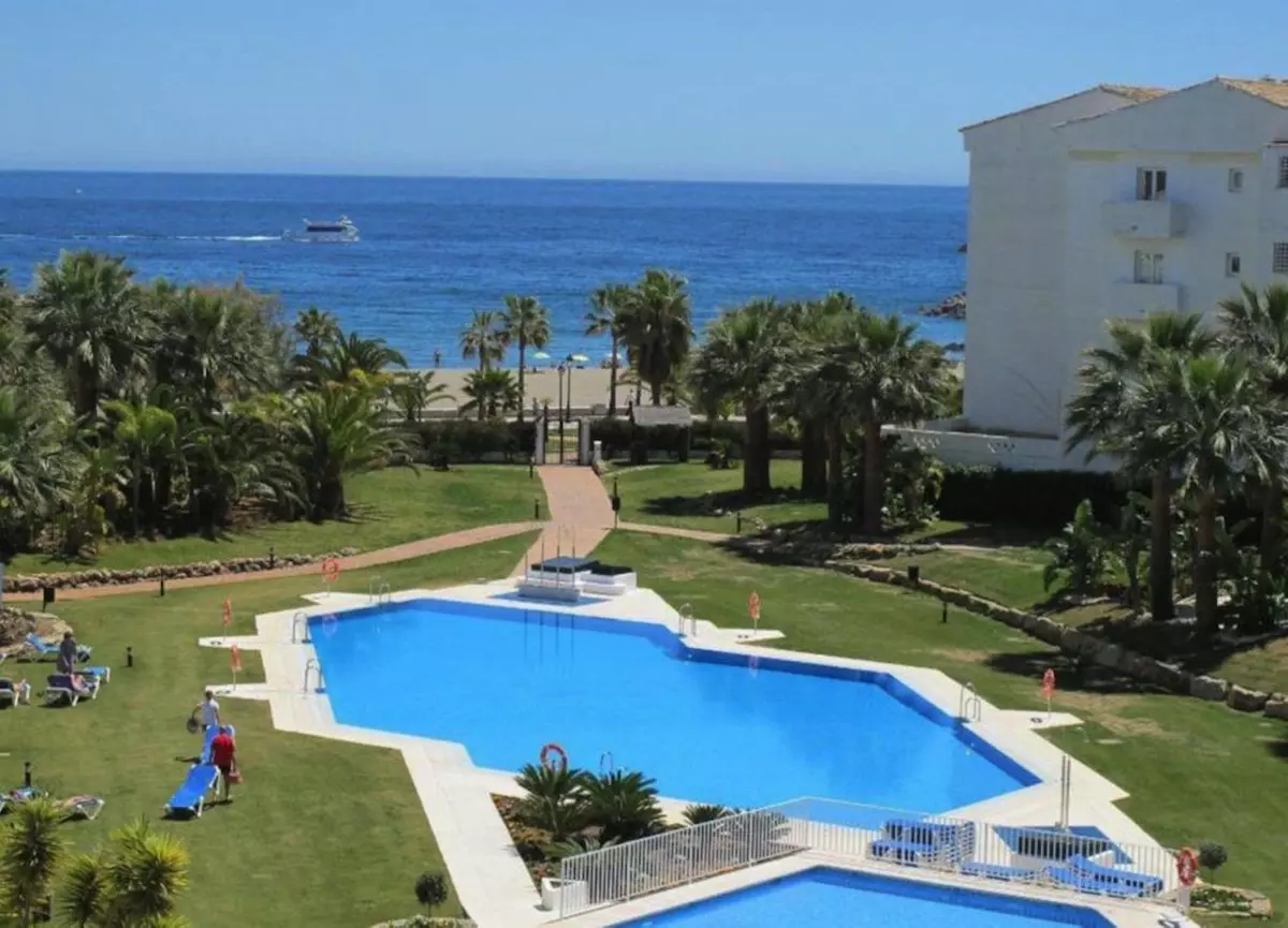 1-bedroom Apartment In Marbella, Spain (95 M²)