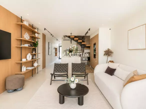 4-bedroom Town House In Marbella, Spain (170 M²)