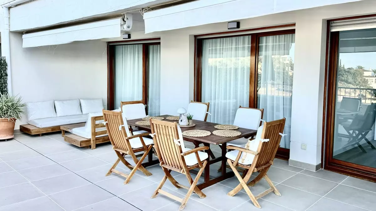 3-bedroom Apartment In Marbella, Spain (145 M²)