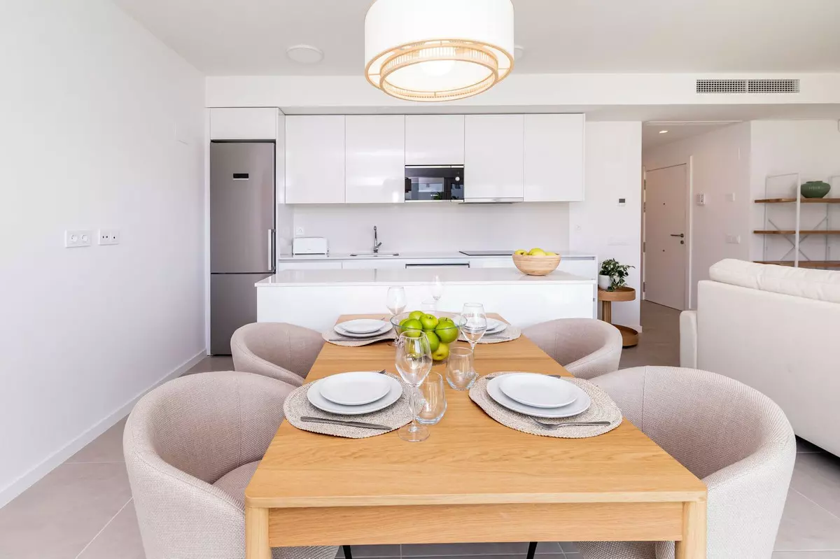 2-bedroom Apartment In Estepona, Spain (97 M²)