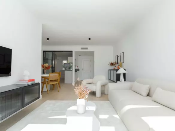 3-bedroom Apartment In Benahavis, Spain (123 M²)