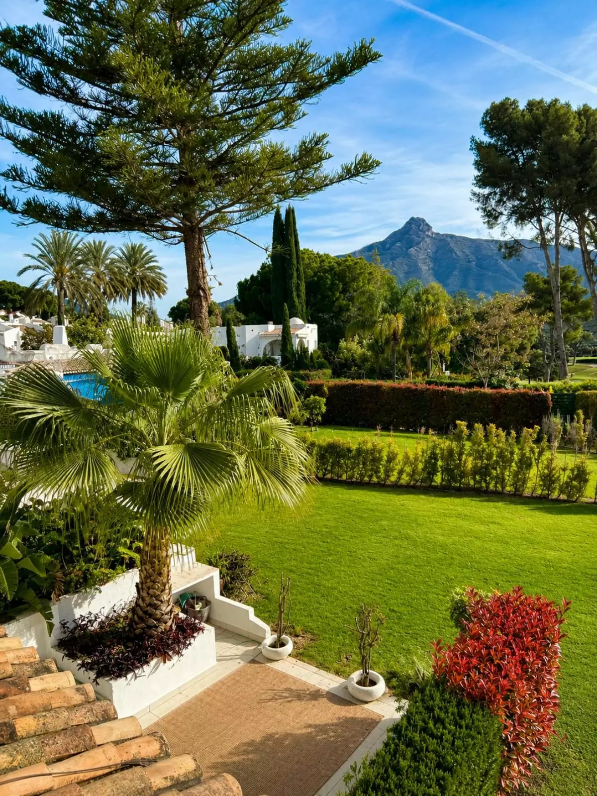3-bedroom Town House In Marbella, Spain (117 M²)