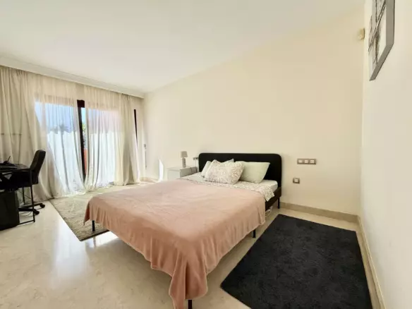 2-bedroom Apartment In Benahavis, Spain (128 M²)