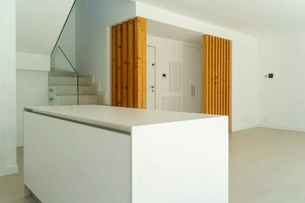 3-bedroom Villa In Estepona, Spain (140 M²)