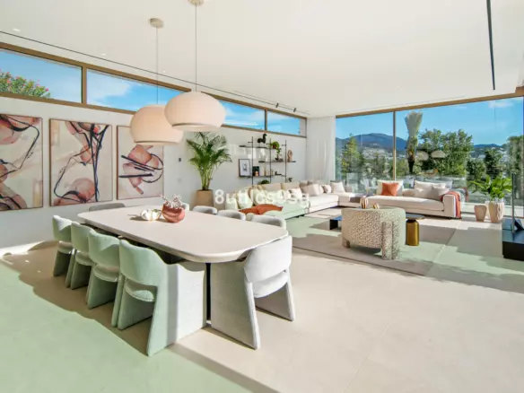 5-bedroom Villa In Marbella, Spain (986 M²)