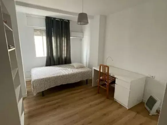 3-bedroom Apartment In Málaga, Spain (110 M²)