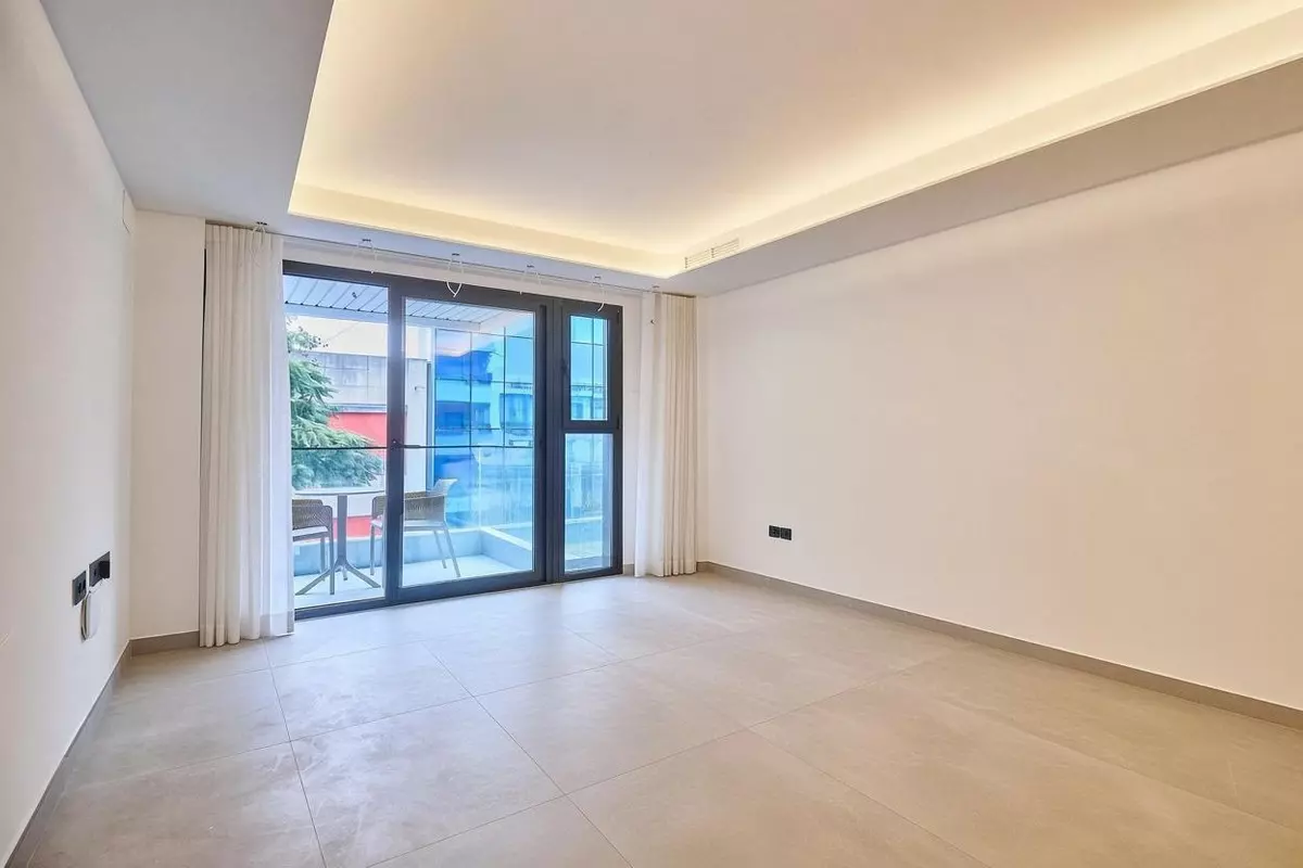 3-bedroom Apartment In Fuengirola, Spain (98 M²)