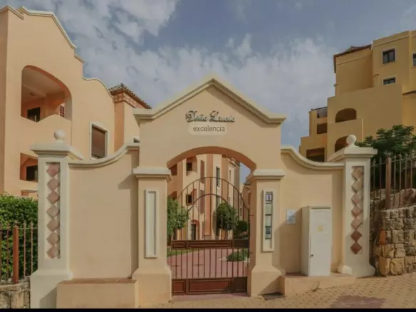 2-bedroom Apartment In Estepona, Spain (135 M²)