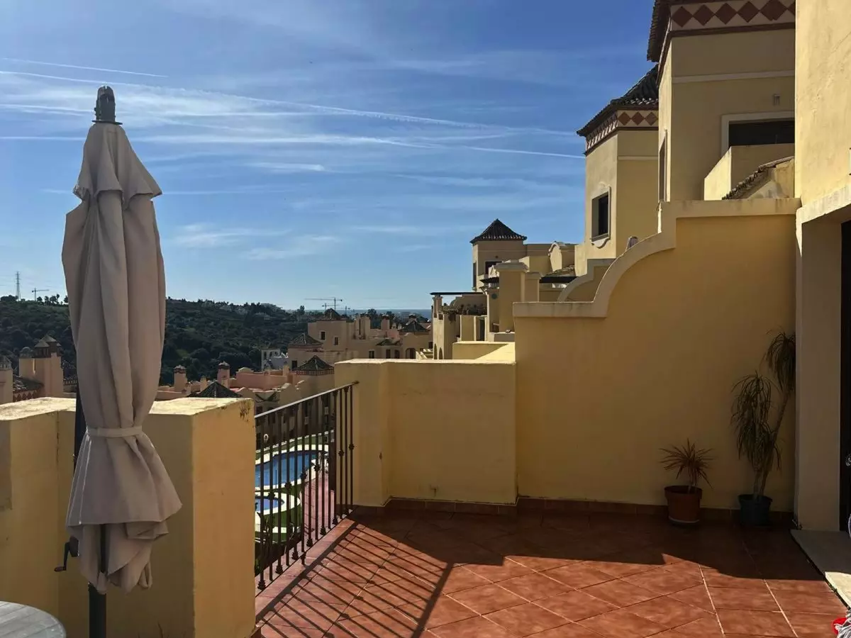 2-bedroom Apartment In Estepona, Spain (135 M²)