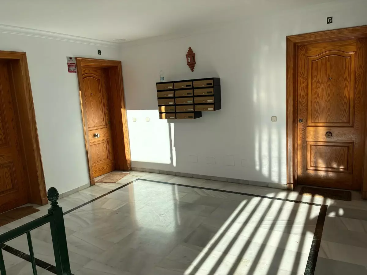 3-bedroom Apartment In Estepona, Spain (121 M²)