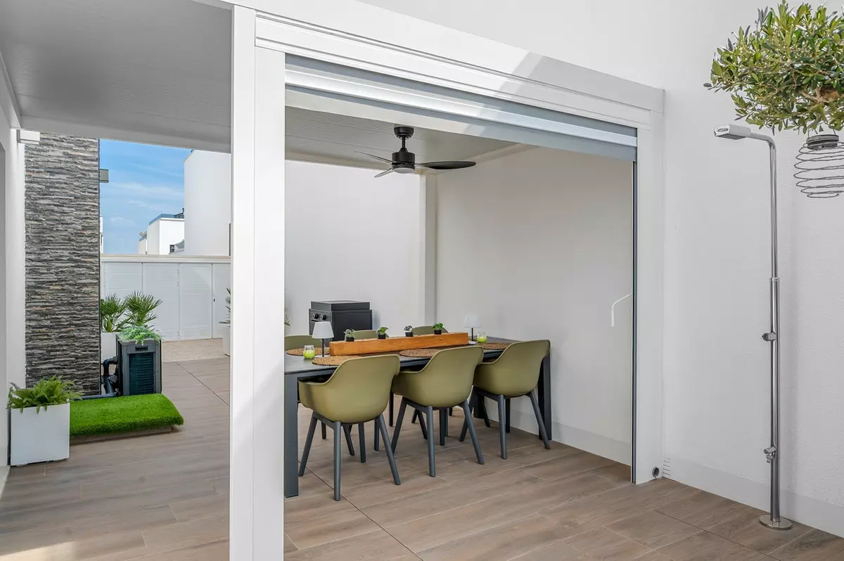3-bedroom Villa In Orihuela, Spain (119 M²)
