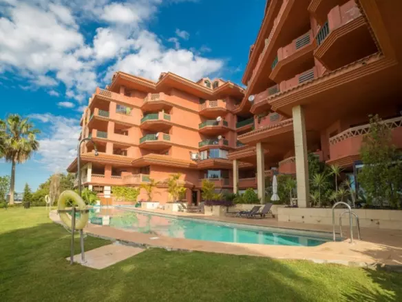 2-bedroom Apartment In Benalmádena, Spain (91 M²)