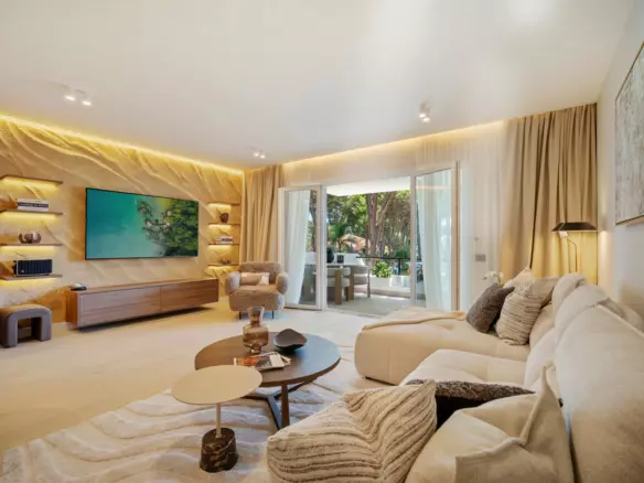3-bedroom Apartment In Estepona, Spain (130 M²)