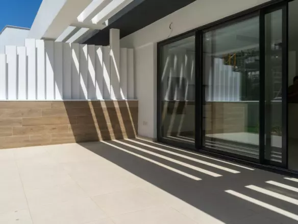 3-bedroom Villa In Estepona, Spain (140 M²)