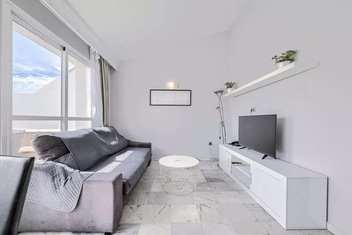 2-bedroom Town House In Marbella, Spain (82 M²)
