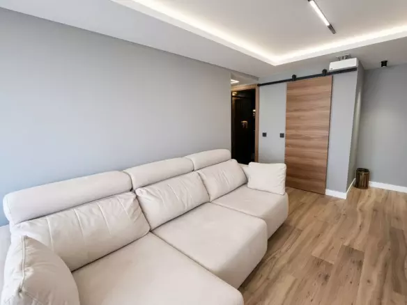 3-bedroom Apartment In Estepona, Spain (84 M²)