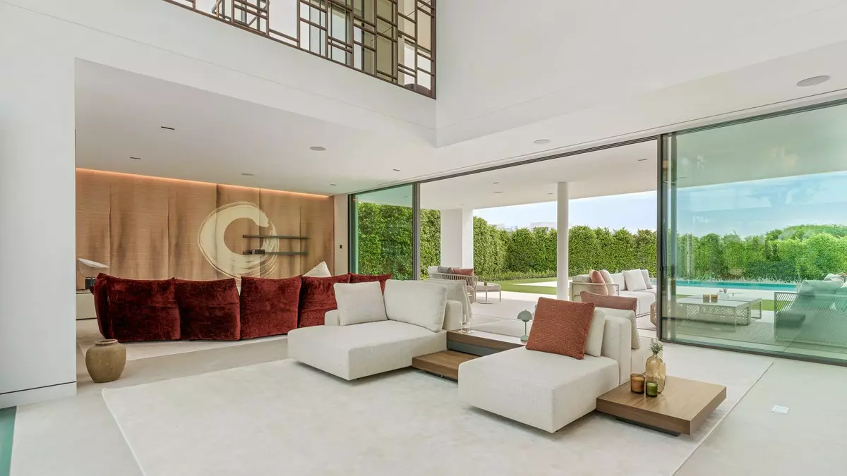 5-bedroom Villa In Marbella, Spain (912 M²)