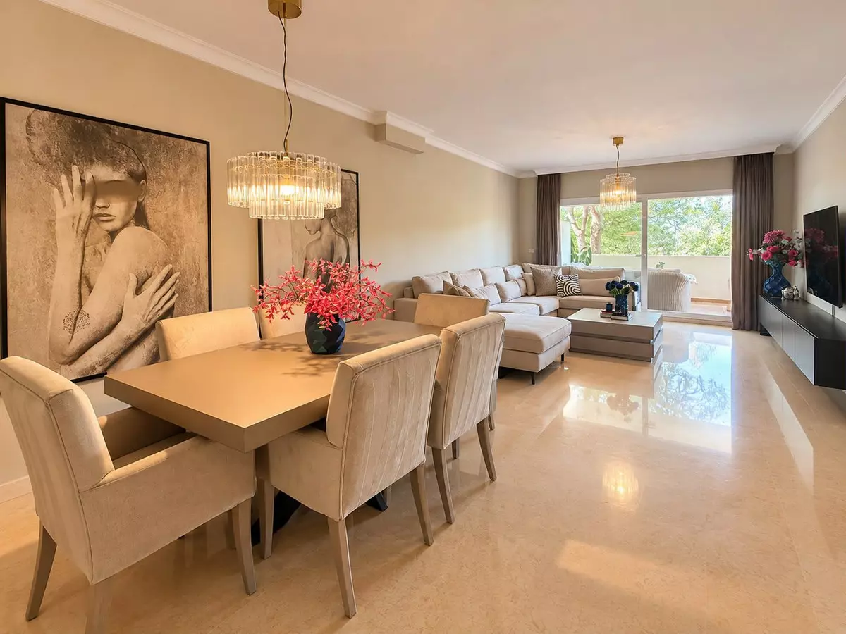 3-bedroom Apartment In Marbella, Spain (155 M²)
