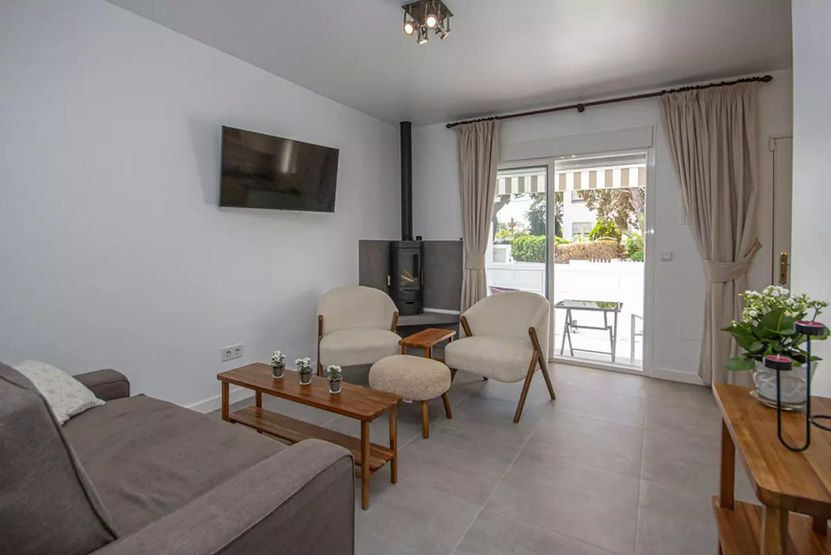 2-bedroom Villa In Marbella, Spain (53 M²)