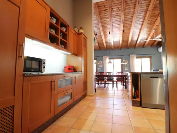 7-bedroom Villa In Catral, Spain (396 M²)