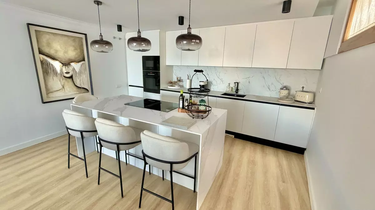 3-bedroom Apartment In Marbella, Spain (145 M²)