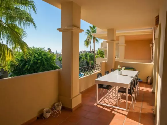 3-bedroom Apartment In Estepona, Spain (110 M²)