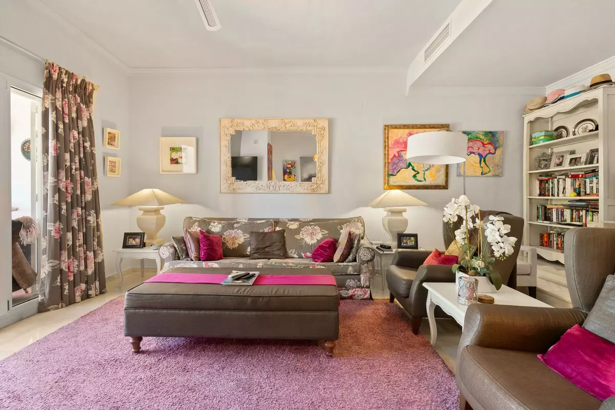 3-bedroom Town House In Marbella, Spain (252 M²)