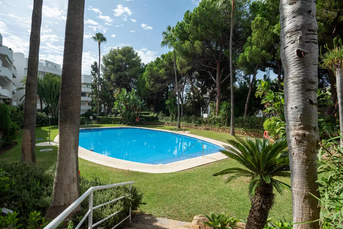3-bedroom Apartment In Marbella, Spain (121 M²)