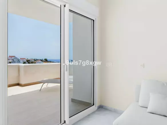2-bedroom Apartment In Estepona, Spain (96 M²)