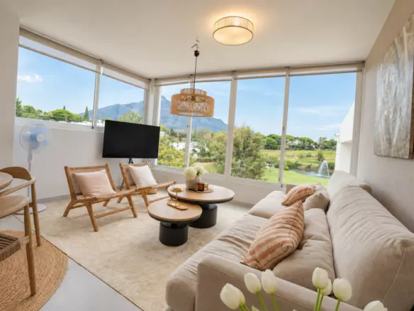 2-bedroom Apartment In Marbella, Spain (73 M²)