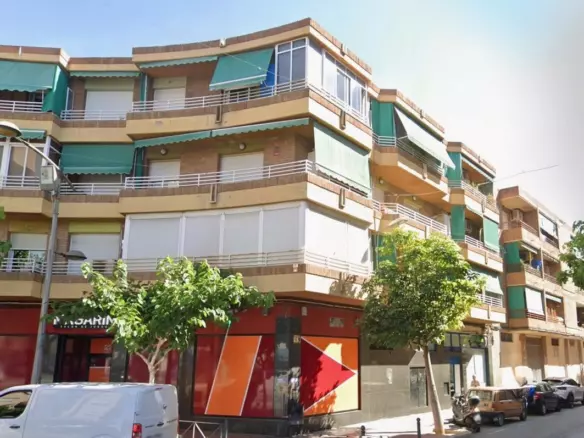 3-bedroom Apartment In Alicante, Spain (96 M²)