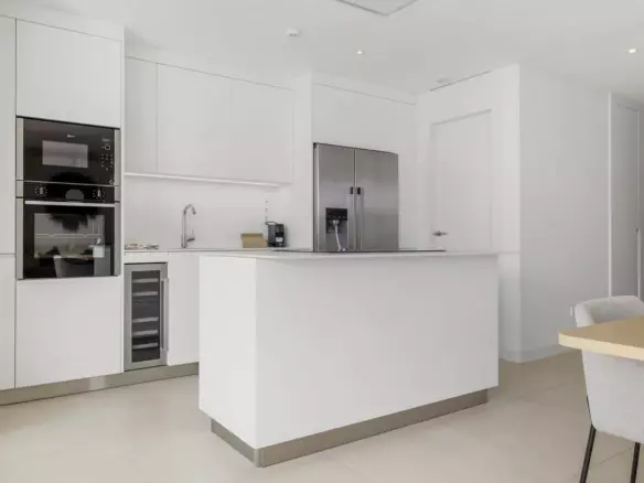 2-bedroom Apartment In Fuengirola, Spain (87 M²)