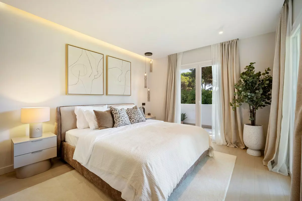3-bedroom Apartment In Estepona, Spain (130 M²)