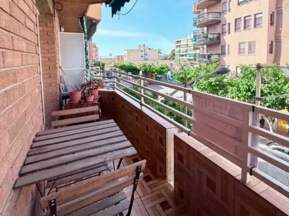 3-bedroom Apartment In Alicante, Spain (96 M²)