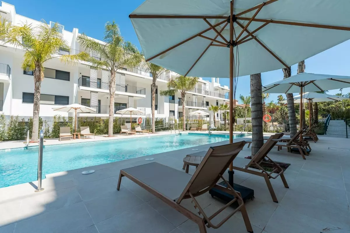 3-bedroom Apartment In Estepona, Spain (93 M²)