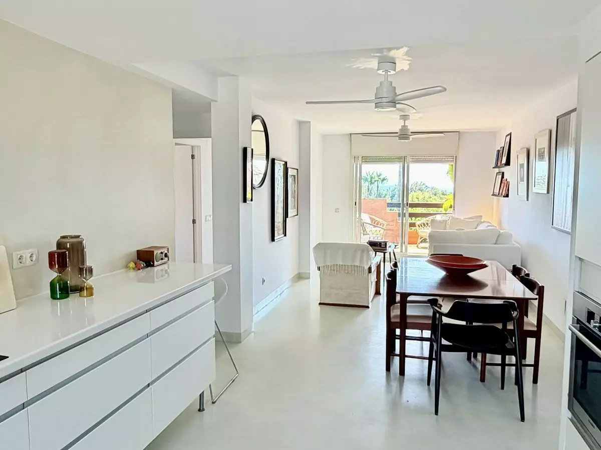 3-bedroom Apartment In Casares, Spain (140 M²)