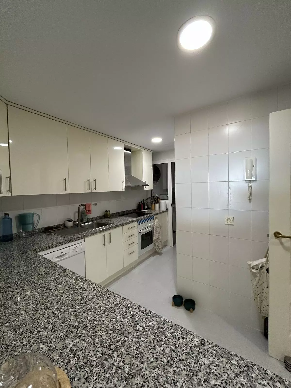 2-bedroom Apartment In Manilva, Spain (97 M²)