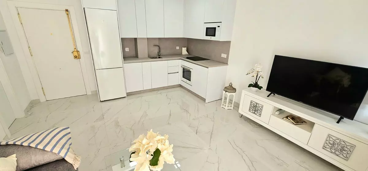 1-bedroom Apartment In Fuengirola, Spain (55 M²)