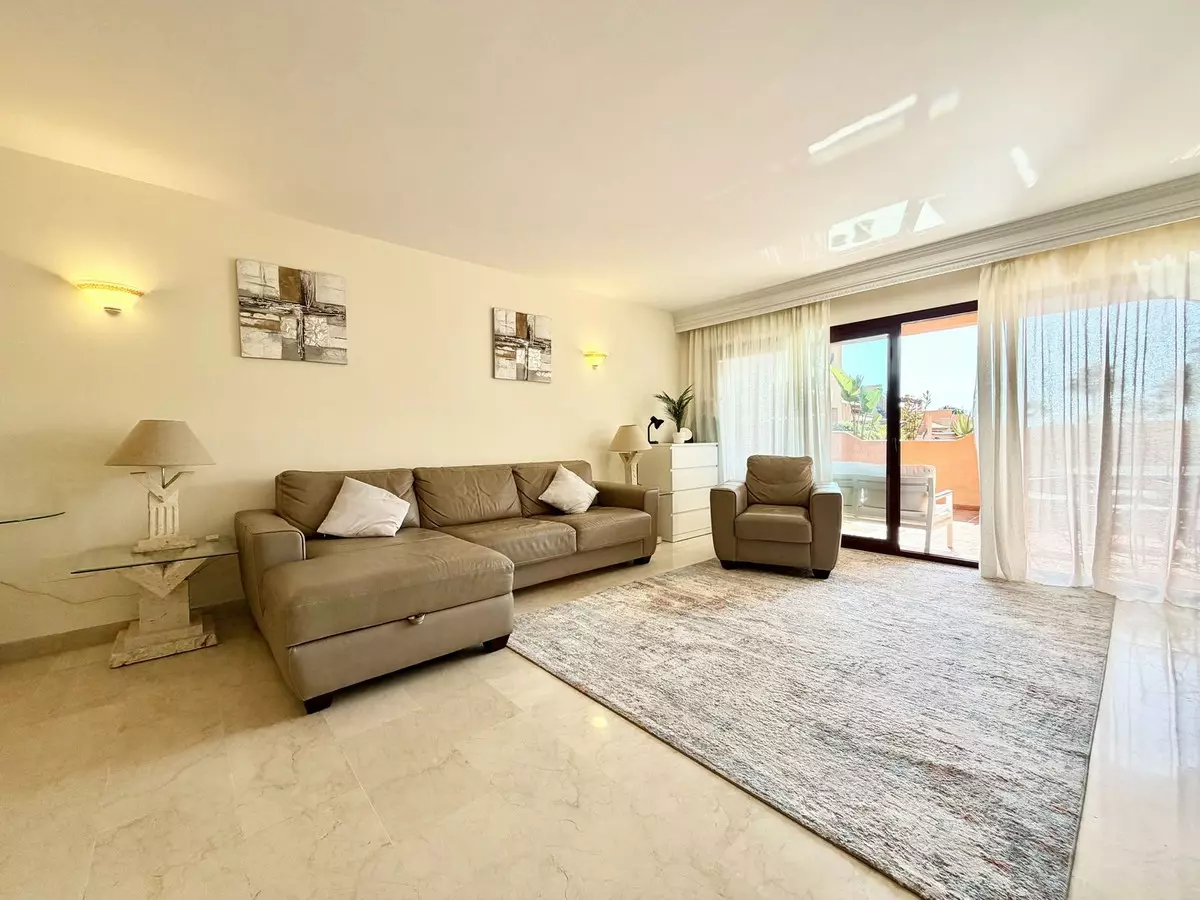 2-bedroom Apartment In Benahavis, Spain (128 M²)